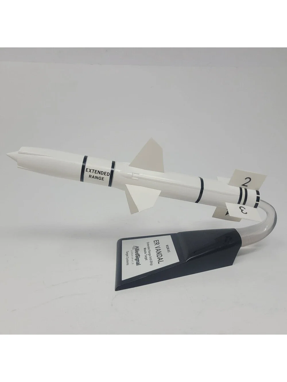 Topping Precise Models MQM 8G ER Vandal Sea Skimmer Missile Desk Model
